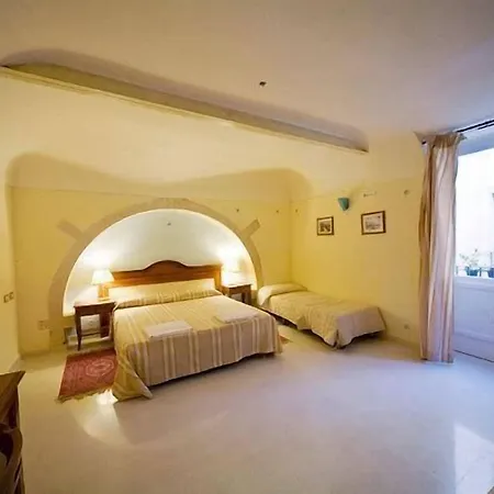 Casa Mia Hotel 3*