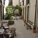 卡萨蜜雅酒店